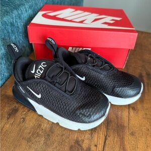Nike Kids Air Max 270